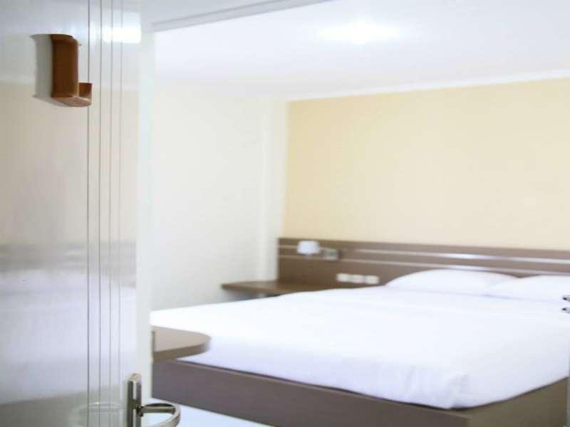 Sky Hotel